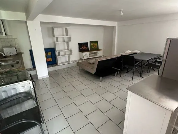 Location T2 Bas de villa