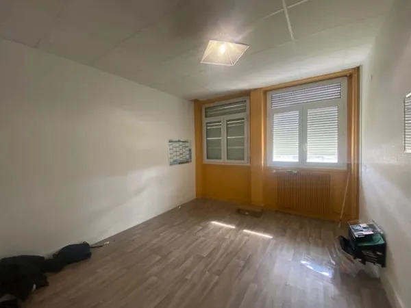 Bureaux 95 m²