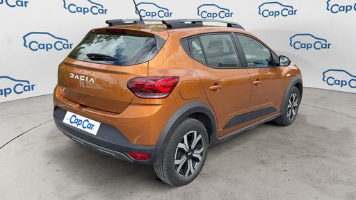 Dacia Sandero 1.0 ECO-G 100 - Stepway Expression + – 2023 – 22406 km – Bicarburation essence GPL – Boîte Manuelle — photo 2