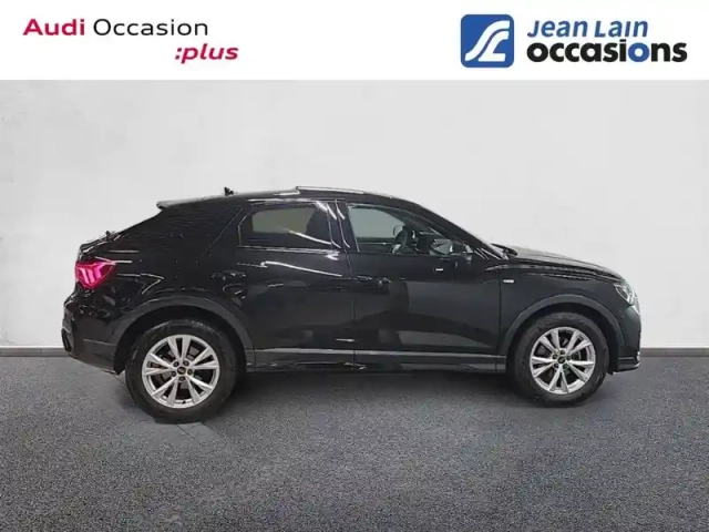 Audi Q3 sportback 35 tdi 150 ch s tronic 7 — photo 4