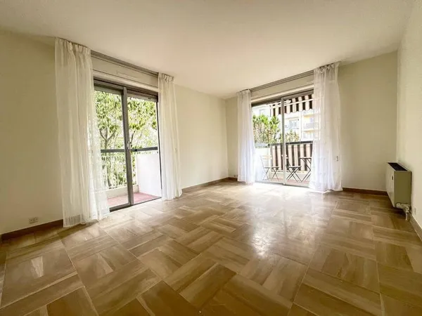 Studio 1 pièce 32 m²