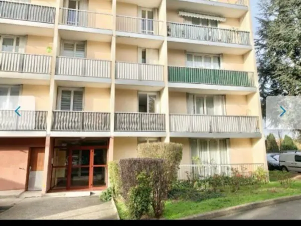 Appartement F5 avec jardin, balcon, box et parking