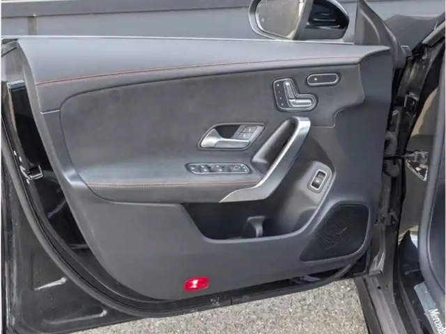 Mercedes Cla 200 d — photo 15