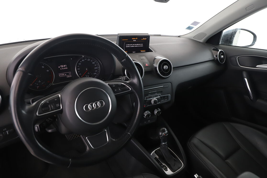 Audi A1 Sportback 1.4 TFSI Ambition Luxe S Tronic — photo 10