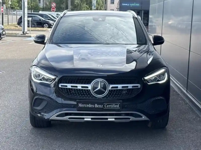 Mercedes Gla 200 d progressive line — photo 8
