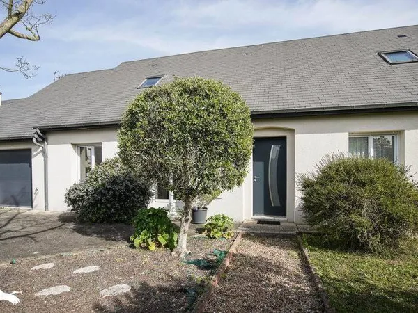 Maison 8 pièces 159 m²
