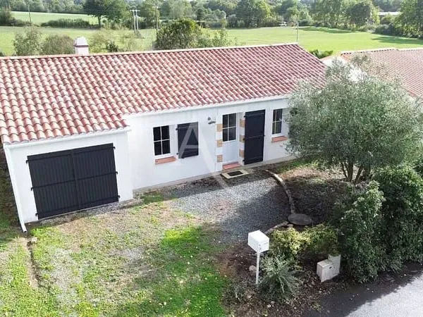Maison de plain-pied 4 pièces 90 m²