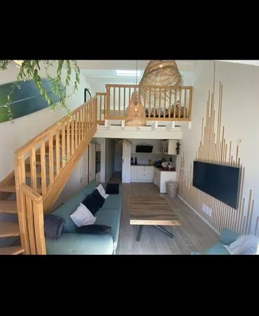 Duplex T1bis 45m2 meublé haut de gamme - Tosse - 900 CC (eau/élec/internet inclus)