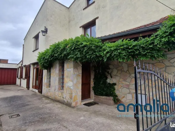 Maison 8 pièces 156 m²