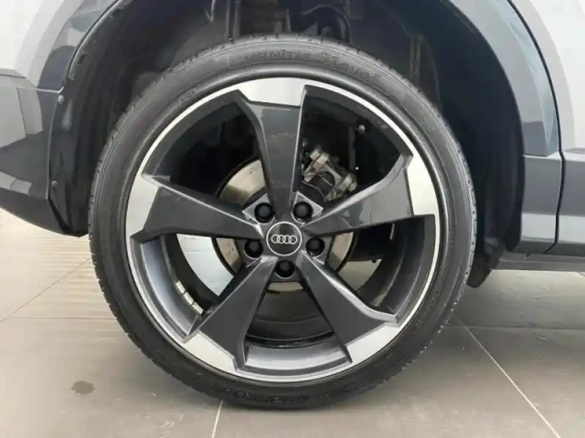 Audi Q2 35 tdi 150ch design luxe s tronic 7 — photo 12