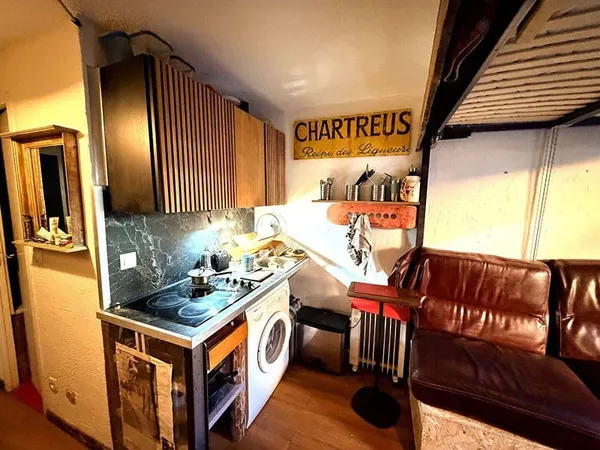 Studio 1 pièce 17 m²