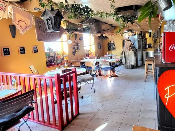 Affaire rarissime : restaurant pizzeria + licence IV + logement 4 chambres | Vosges (88) | Sans sala