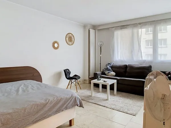 Studio 1 pièce 27 m²