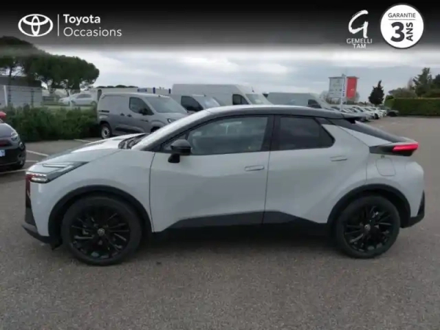 Toyota C-Hr 2.0 hybride rechargeable 225ch gr sport ng23 — photo 3
