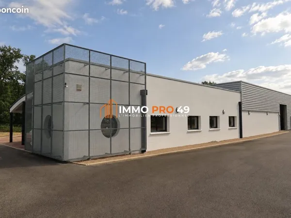 Bureaux 767 m² Haute-Goulaine