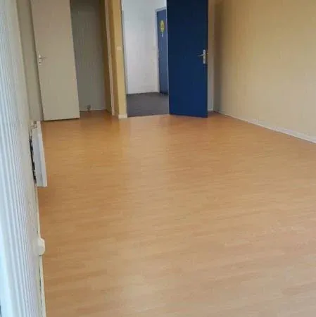 Bureaux 96 m²