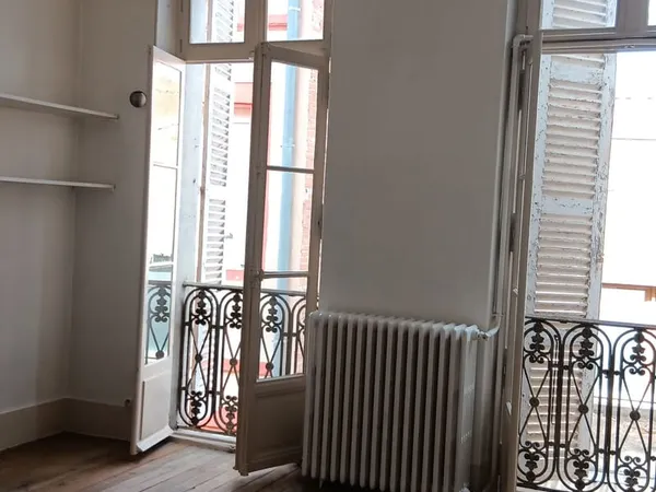 Toulouse-Colombette-appartement type 3 de 63 m2