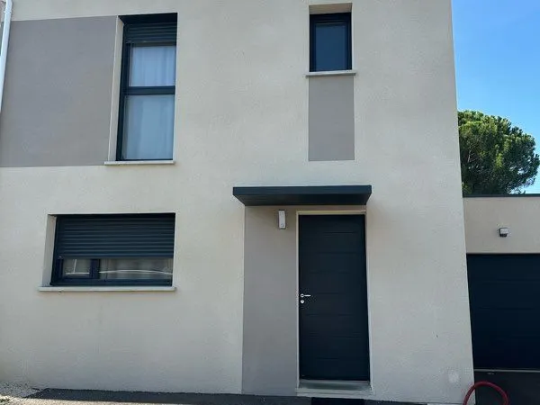 🏡 Maison récente 92 m² - 3 chambres - Garage - DPE A - Veauche (42340)