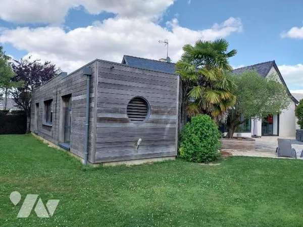 Maison 7 pièces 264 m²