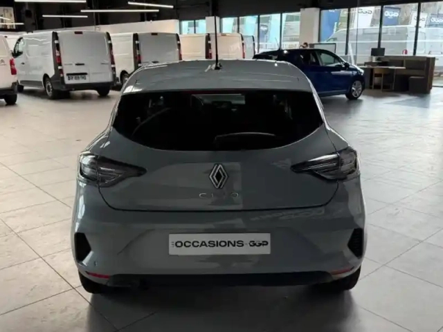 Renault Clio 1.0 tce 90ch evolution - 24 — photo 6