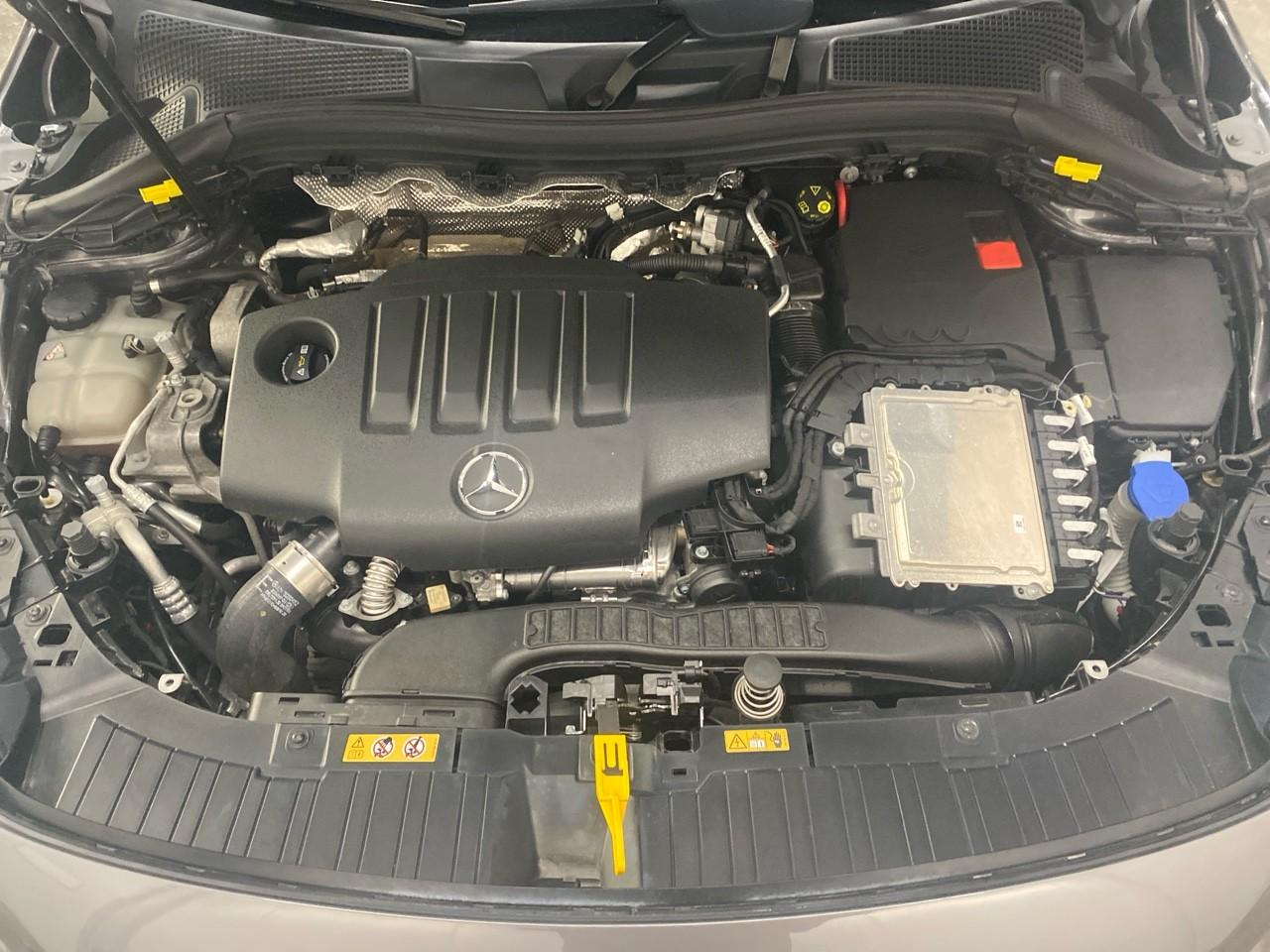 Mercedes Gla 200 d 8g-dct amg line — photo 15
