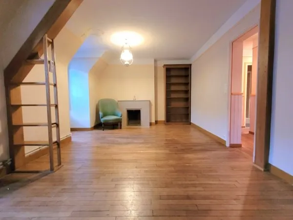 Appartement 3 pièces 116 m²