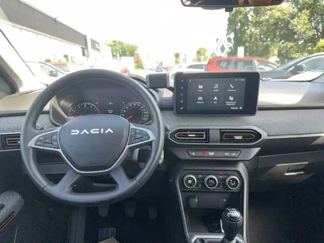 Dacia Sandero tce 90 — photo 10