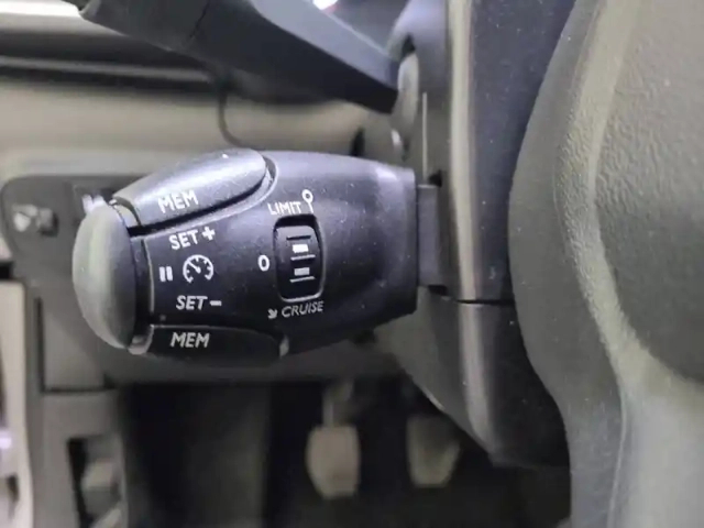 Citroën C3 puretech 83 s&amp;s bvm5 — photo 27