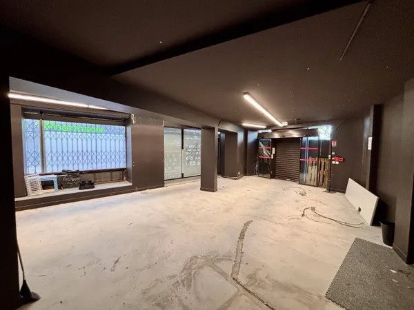 Boutique 2 pièces 333 m²