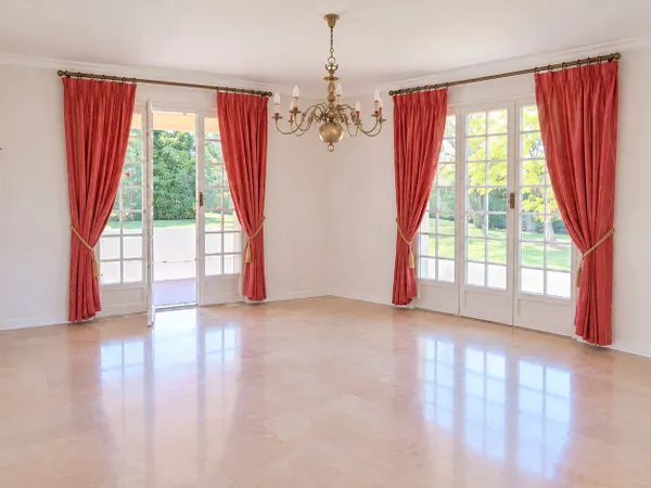 Élégante maison de caractère proche des commodités