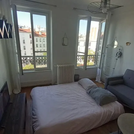 Chambre a louer a Paris 16 - Room for rent