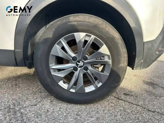 Peugeot 2008 electrique 136 ch — photo 45
