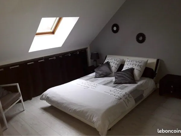 Colocation tout confort - chambre 15m2 - 5mn de la gare de Osny