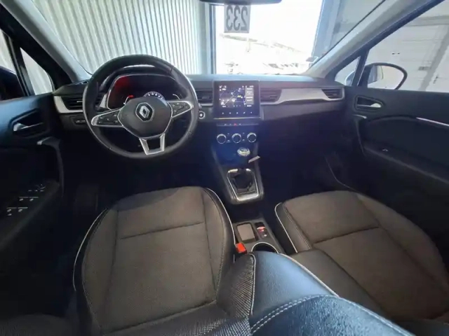 Renault Captur blue dci 95 — photo 11