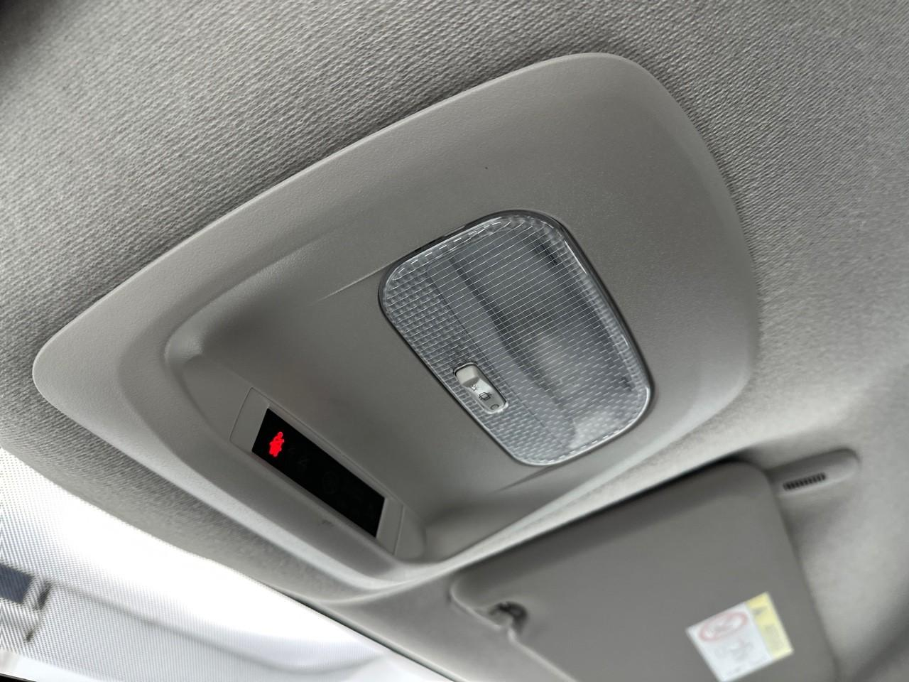 Peugeot Expert combi long bluehdi 120ch s&s bvm6 — photo 31