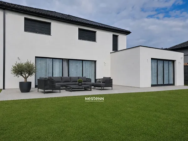 Maison Flines-lez-raches 230 mètres carré, garage de 50m² sur 1400 mètres carrés de parcelle.