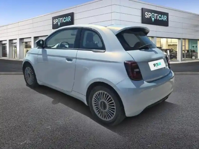 Fiat 500 e 95ch icône — photo 7