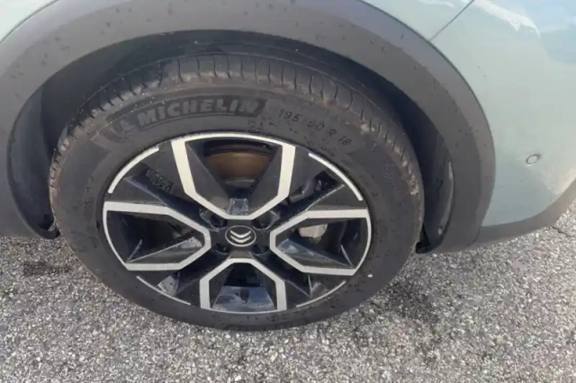 Citroën C4 e- 136 ch automatique — photo 51