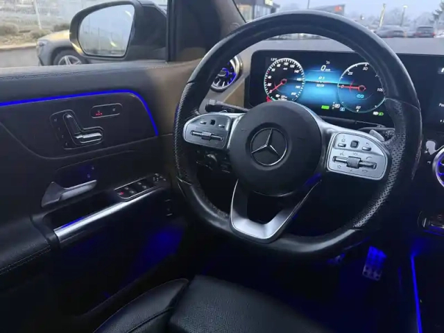 Mercedes Eqa 250 — photo 59