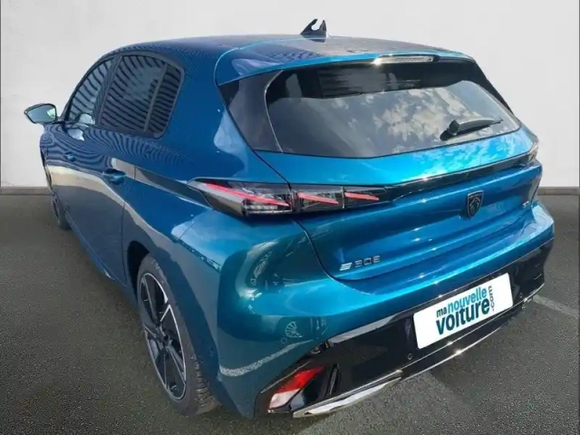 Peugeot 308 electrique 54 kwh 156ch — photo 7