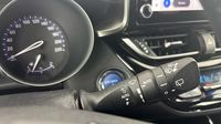 Toyota C-Hr 122h Edition 2WD E-CVT MY22 — photo 14
