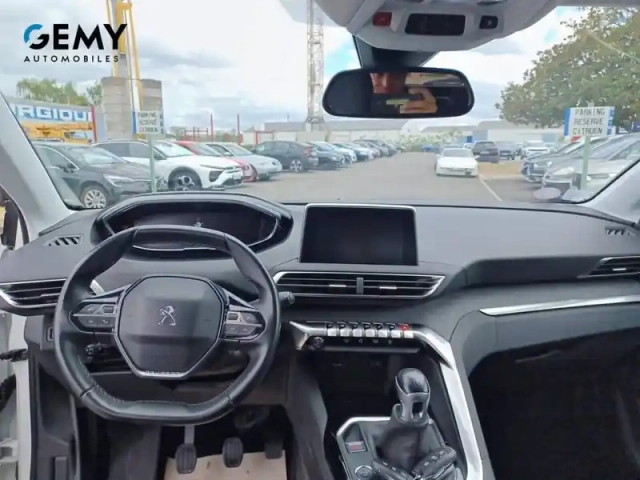 Peugeot 3008 1.2 puretech 130ch s&amp;s bvm6 — photo 8