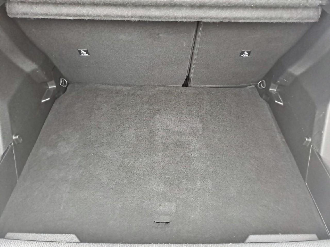 Peugeot 2008 puretech 100 s&s bvm6 allure — photo 6