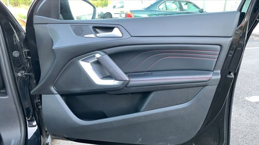 Peugeot 308 GTI 1.6 262.0 - GTI – 2018 – 95000 km – Essence – Boîte Manuelle — photo 32
