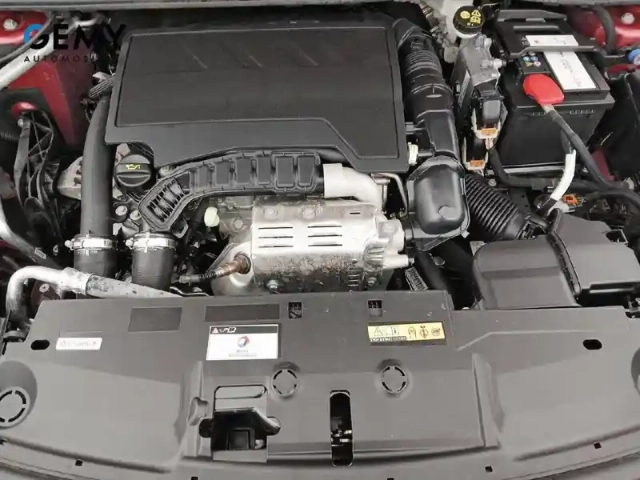 Peugeot 308 puretech 130ch s&amp;s eat8 — photo 33