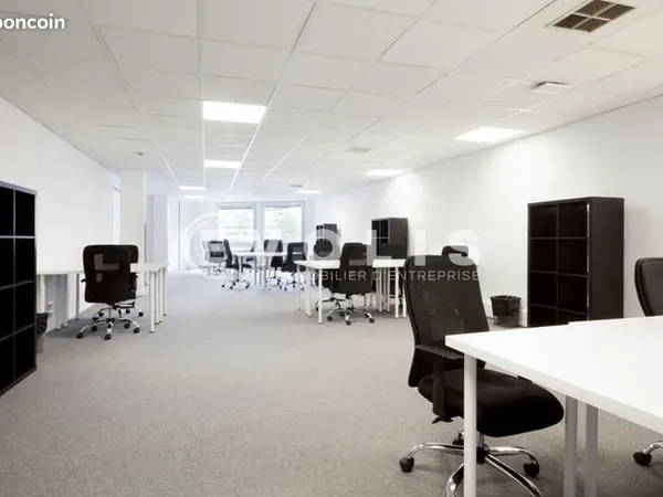 Bureau 155 m²
