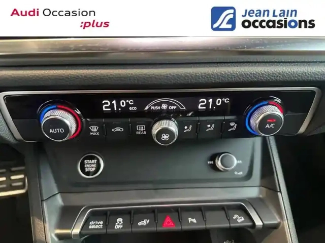 Audi Q3 45 tfsie 245 ch s tronic 6 — photo 14