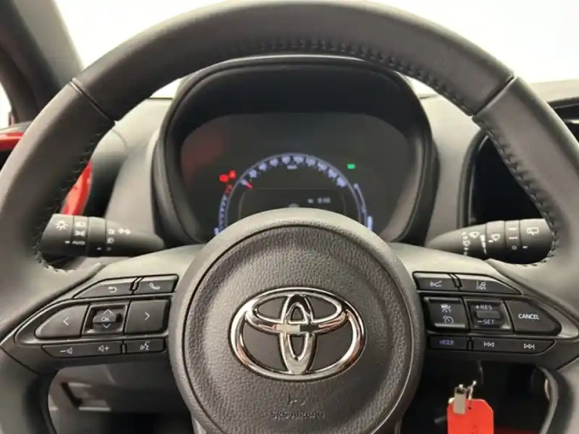Toyota Aygo 1.0 vvt-i 72 design — photo 14