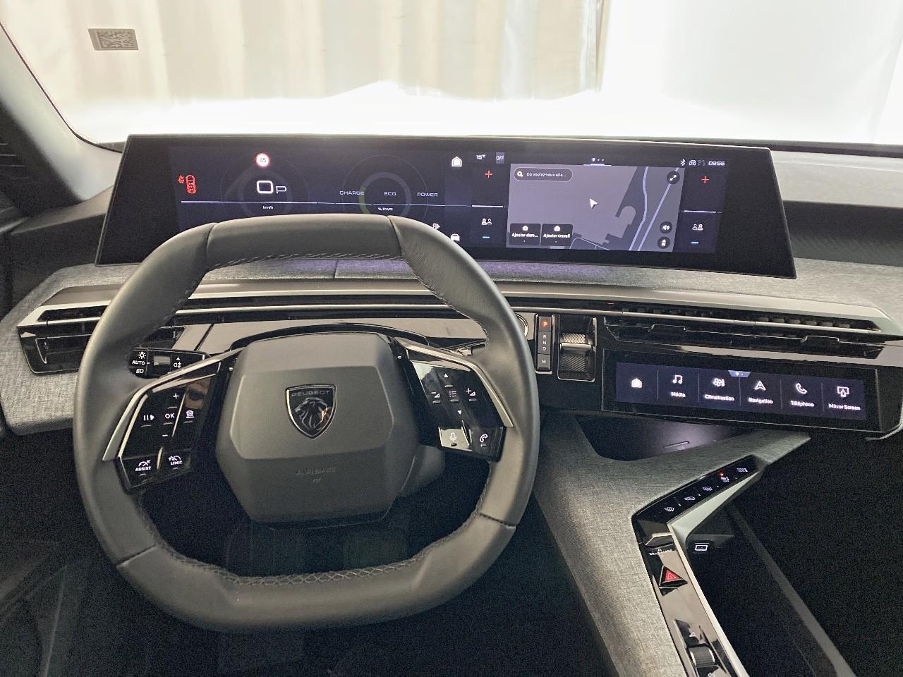 Peugeot 5008 hybrid 145 ch e-dcs6 allure — photo 15