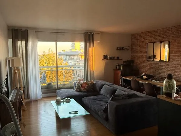 Colocation T3 avec balcons entre Fille - toutes les charges comprises